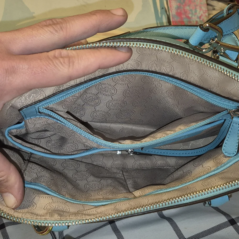 Michael Kors Cindy Large Dome Sachel/ Crossbody Turquoise Women's Bag - Picture 3 of 13